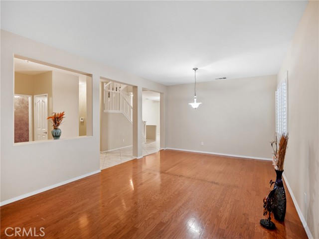 Detail Gallery Image 9 of 48 For 13752 Dodie Ave, Victorville,  CA 92392 - 4 Beds | 3/1 Baths