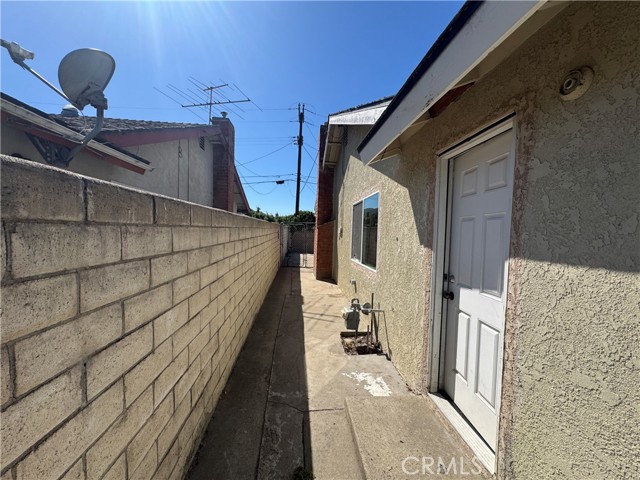 401 S R Street, Lompoc CA: https://media.crmls.org/medias/de0826cc-e25c-4c73-9566-69ae7c0d69b2.jpg