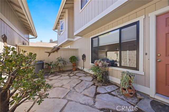 Detail Gallery Image 4 of 39 For 2250 King Ct #4,  San Luis Obispo,  CA 93401 - 2 Beds | 1/1 Baths
