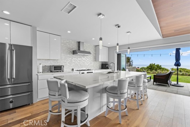 Detail Gallery Image 8 of 28 For 7292 Berry Hill Dr, Rancho Palos Verdes,  CA 90275 - 3 Beds | 3 Baths