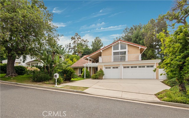 3 Peacock Lane, Rolling Hills Estates, California 90274, 5 Bedrooms Bedrooms, ,3 BathroomsBathrooms,Residential,Sold,Peacock,SB23139359