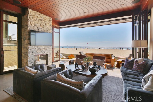 Detail Gallery Image 3 of 60 For 3124 the Strand, Hermosa Beach,  CA 90254 - 5 Beds | 7 Baths