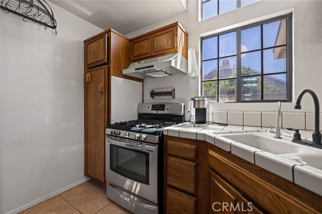 1434 Swallow Court, Santa Maria CA: https://media.crmls.org/medias/de09f3f5-d822-439d-a360-567e6f8d76f5.jpg
