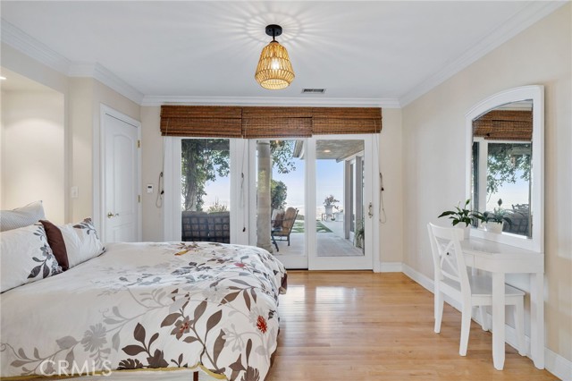 Guest Bedroom with Murphy Bed