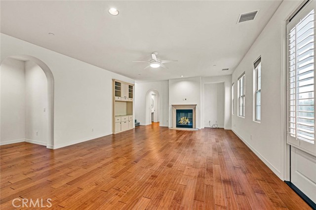 Detail Gallery Image 8 of 44 For 82 Vintage, Irvine,  CA 92620 - 3 Beds | 2/1 Baths