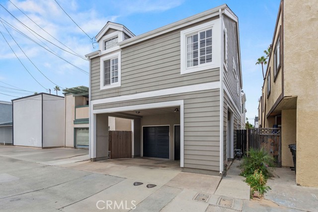 426 Goldenrod Avenue, Corona del Mar CA: https://media.crmls.org/medias/de0aa80f-158b-4108-af83-f16e53f19282.jpg
