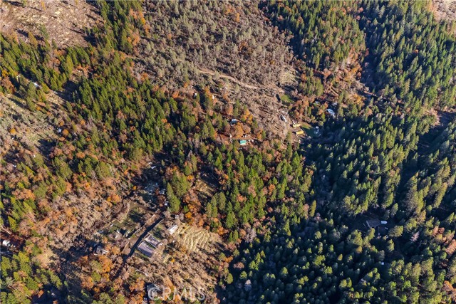 1 Stagecoach Drive, Oak Run CA: https://media.crmls.org/medias/de0c17a7-518e-4260-adb9-ccbe37277697.jpg