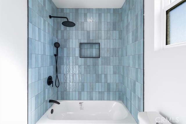 Detail Gallery Image 59 of 69 For 6616 Denver Ave, Los Angeles,  CA 90044 - 6 Beds | 5/1 Baths