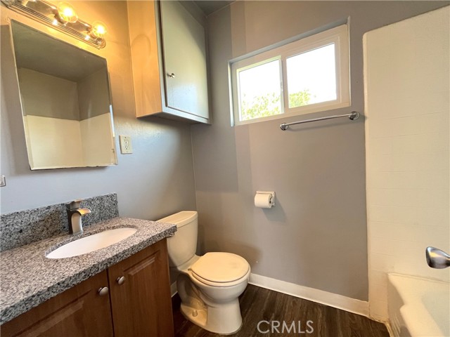 Detail Gallery Image 7 of 11 For 4750 W Broadway #M,  Hawthorne,  CA 90250 - 0 Beds | 1 Baths