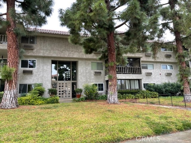 2402 Via Mariposa #3F, Laguna Woods, CA 92637