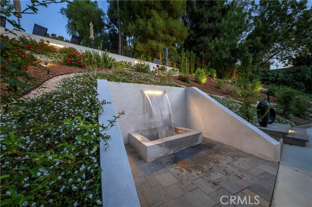 Detail Gallery Image 36 of 55 For 4430 Natoma Ave, Woodland Hills,  CA 91364 - 4 Beds | 3 Baths