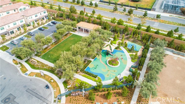 Detail Gallery Image 47 of 70 For 125 Island Coral, Irvine,  CA 92620 - 3 Beds | 2/1 Baths