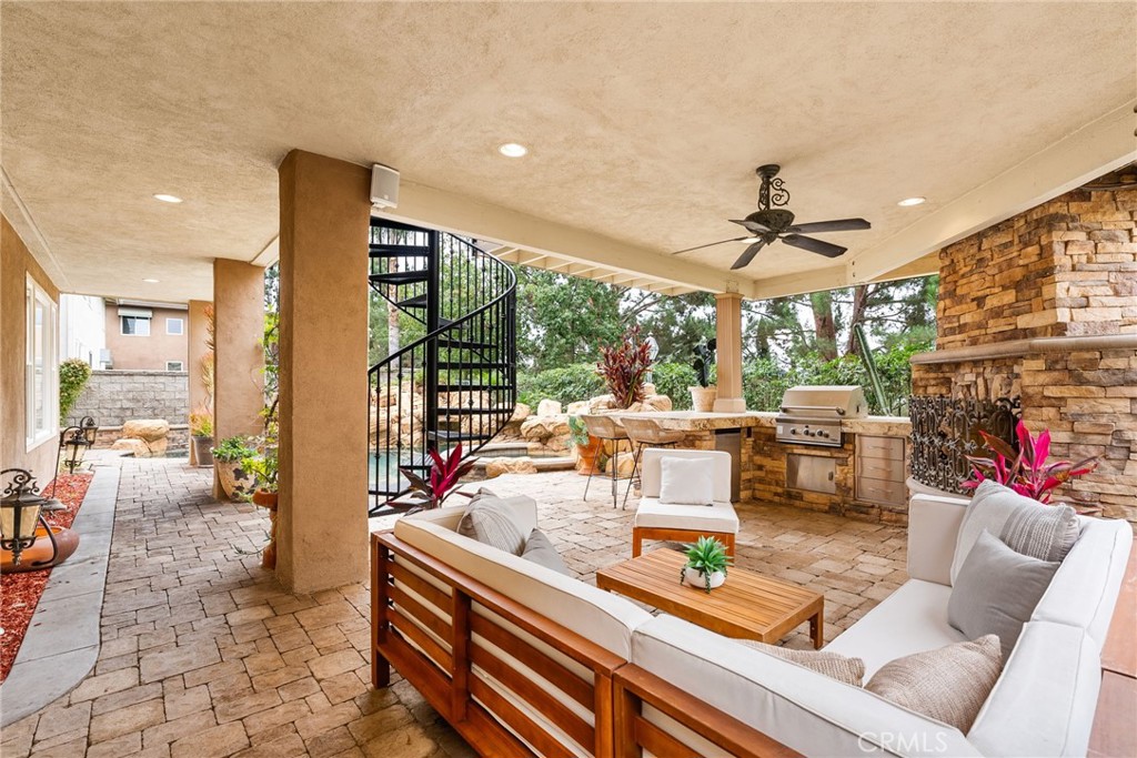 De1067de B033 45be A59f A879bd24669e