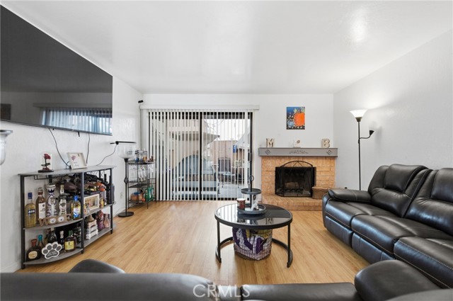 Detail Gallery Image 5 of 46 For 2637 W Cameron Ct #118,  Anaheim,  CA 92801 - 2 Beds | 2 Baths