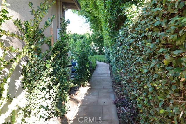 Detail Gallery Image 19 of 20 For 1727 Hiawatha Dr a,  Glendale,  CA 91208 - 2 Beds | 2 Baths