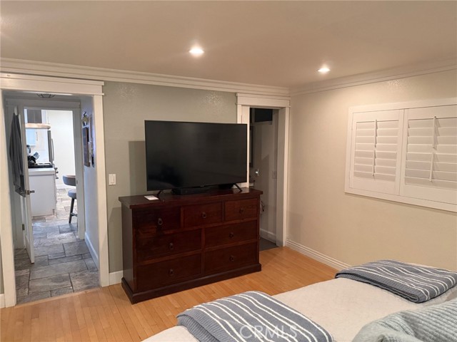 Detail Gallery Image 9 of 13 For 4691 Cathy, Cypress,  CA 90630 - 4 Beds | 2/1 Baths