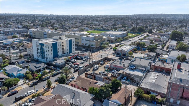 Detail Gallery Image 2 of 20 For 1643 W 46th St, Los Angeles,  CA 90062 - 3 Beds | 2 Baths