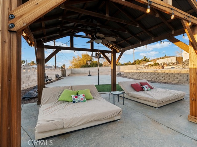 13136 Tawya Road, Apple Valley CA: https://media.crmls.org/medias/de12b17f-0bca-4108-a318-b0c20f80bf0b.jpg
