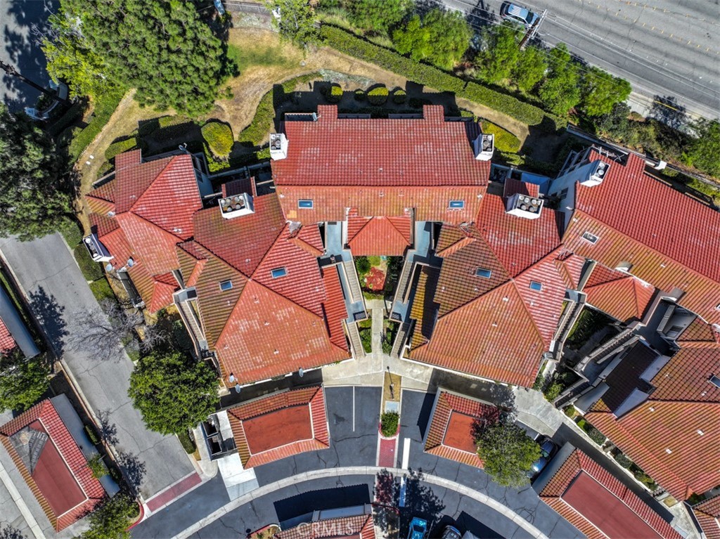 https://media.crmls.org/medias/de144021-19f1-434c-8c64-6dde605a6f53.jpg?preset=X-Large
