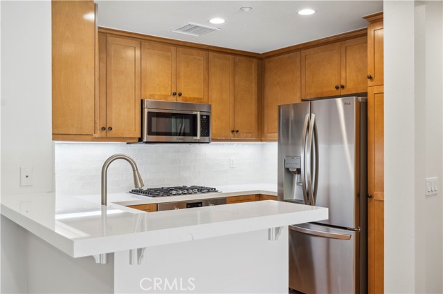 205 Danbrook, Irvine CA: https://media.crmls.org/medias/de14b339-22ca-4561-add1-4f7cad328ddb.jpg