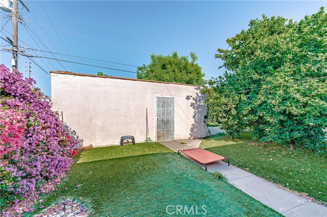 6200 Cimarron Street, Los Angeles, California 90047, 3 Bedrooms Bedrooms, ,2 BathroomsBathrooms,Single Family Residence,For Sale,Cimarron,DW24118390