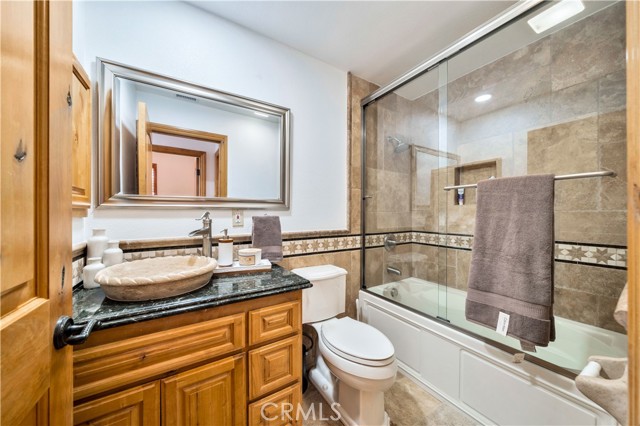 Detail Gallery Image 18 of 36 For 18780 Markham St, Riverside,  CA 92508 - 4 Beds | 3/1 Baths