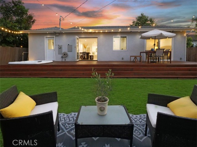 5435 W 76th Street, Los Angeles CA: https://media.crmls.org/medias/de188443-7271-496c-8c50-ccf0db092f42.jpg