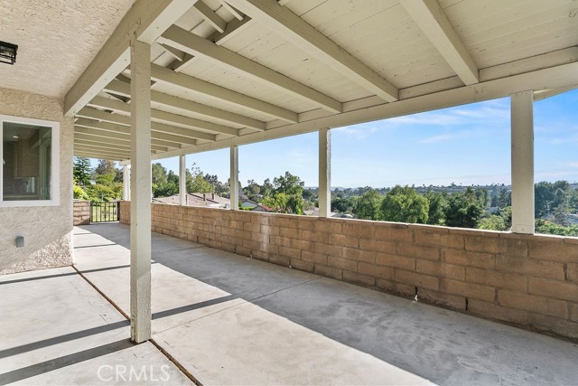 23631 Via Storni, Mission Viejo CA: https://media.crmls.org/medias/de18b416-d8b3-4f93-a686-3edc9685af26.jpg