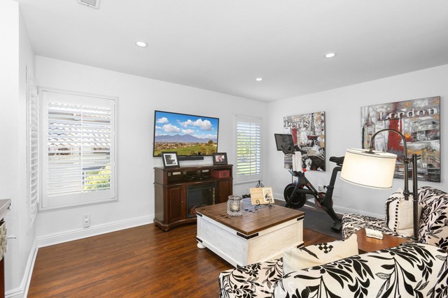 Detail Gallery Image 14 of 37 For 24 Mayfair, Aliso Viejo,  CA 92656 - 3 Beds | 2/1 Baths