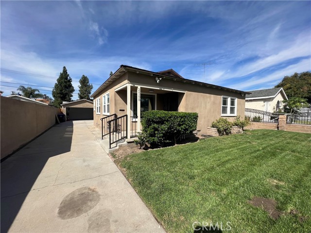 Detail Gallery Image 2 of 25 For 2588 Genevieve, San Bernardino,  CA 92405 - 2 Beds | 1 Baths