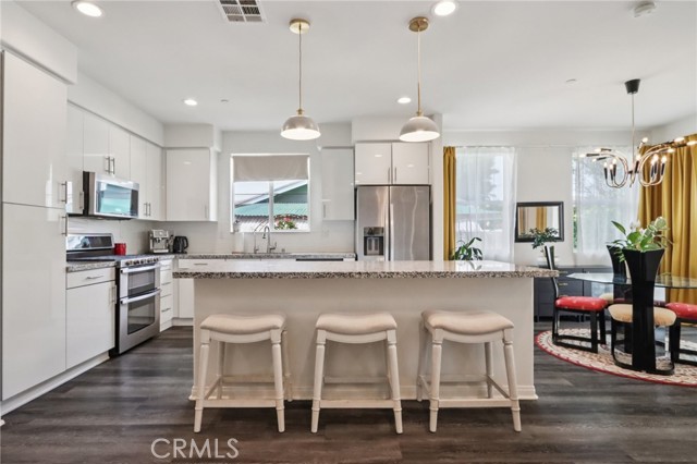 Detail Gallery Image 9 of 34 For 4700 E Washington Ave, Orange,  CA 92869 - 3 Beds | 2 Baths