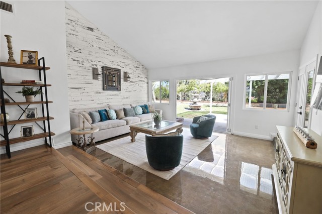 463 S Westridge Circle, Anaheim CA: https://media.crmls.org/medias/de1b936a-e703-4c93-91c6-663a71b177c1.jpg
