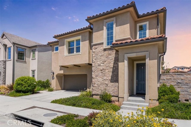 Detail Gallery Image 2 of 50 For 1901 Aliso Canyon Dr, Lake Forest,  CA 92610 - 5 Beds | 4 Baths