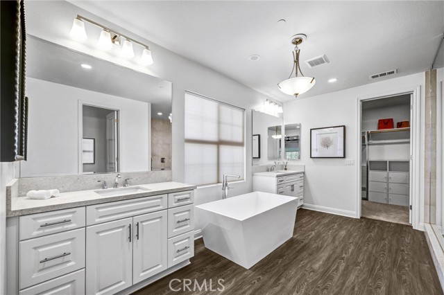 Image 49 of 46 For 5577 Heritage Oak