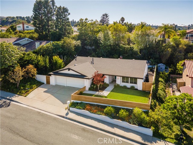 4031 Rousseau Lane, Palos Verdes Peninsula, California 90274, 3 Bedrooms Bedrooms, ,2 BathroomsBathrooms,Residential,Sold,Rousseau,PV22183505