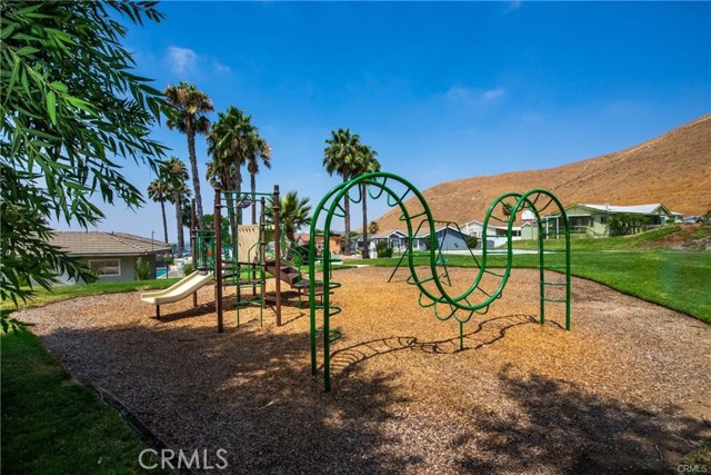 Detail Gallery Image 11 of 12 For 3700 #20 Quartz Canyon Rd #20,  Jurupa Valley,  CA 92509 - 3 Beds | 2 Baths