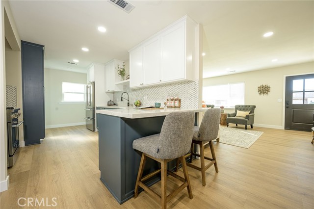 Detail Gallery Image 7 of 29 For 1807 Marinette St, Torrance,  CA 90501 - 4 Beds | 2 Baths