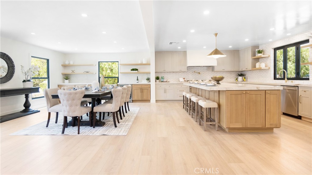 De1ea6cf F962 4528 A2a1 6a09bb144a30