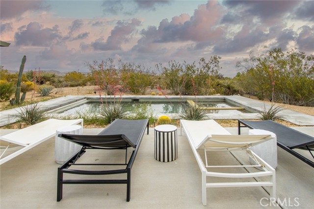 61584 Pueblo Trail, Joshua Tree CA: https://media.crmls.org/medias/de1ed663-5e5e-4257-b4fd-21ce0a7bf04d.jpg