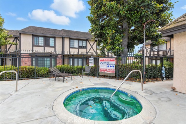 Detail Gallery Image 22 of 23 For 14846 Brownstone Ln, Westminster,  CA 92683 - 3 Beds | 2/1 Baths