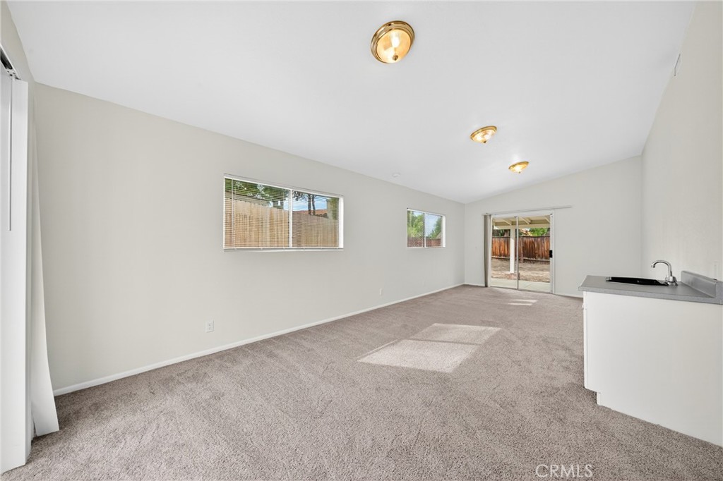 MLS #OC25249388 image #15