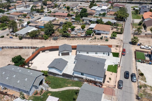 7972 Cortez Street, Highland CA: https://media.crmls.org/medias/de20bb6d-d1f3-45cf-bf3e-21475db6782c.jpg