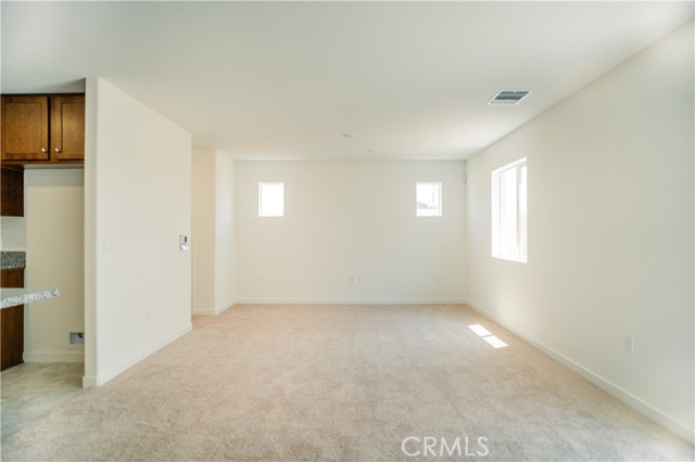 Detail Gallery Image 6 of 14 For 142 Ornelas Trail Ln, Merced,  CA 95341 - 3 Beds | 2/1 Baths