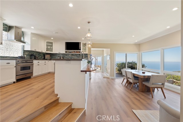 3666 Greve Drive, Rancho Palos Verdes CA: https://media.crmls.org/medias/de20ebaf-cf1b-46a9-9cf3-ef8c70a91abc.jpg