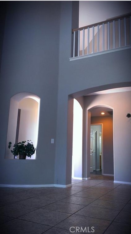 Detail Gallery Image 13 of 25 For 43 Valencia Ln, Redlands,  CA 92374 - 5 Beds | 3/1 Baths