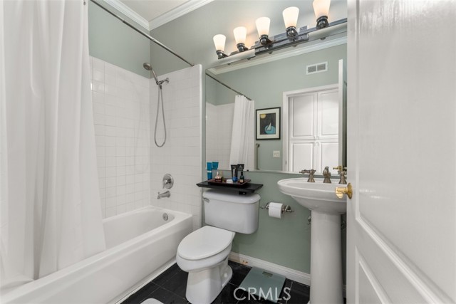 Detail Gallery Image 20 of 23 For 15 Tivoli Ct, Newport Coast,  CA 92657 - 2 Beds | 2 Baths