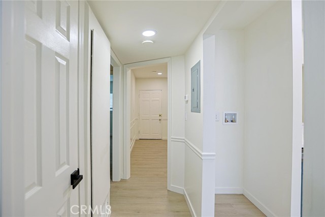Detail Gallery Image 27 of 41 For 4109 W 5th #F2,  Santa Ana,  CA 92703 - 2 Beds | 2 Baths