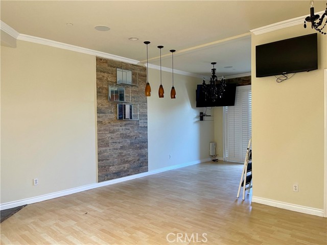 Detail Gallery Image 4 of 22 For 2223 Grant Ave #B,  Redondo Beach,  CA 90278 - 3 Beds | 2/1 Baths