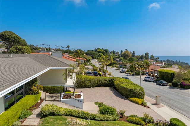 30032 Avenida Esplendida, Rancho Palos Verdes, California 90275, 4 Bedrooms Bedrooms, ,1 BathroomBathrooms,Residential,For Sale,Avenida Esplendida,SB26097299