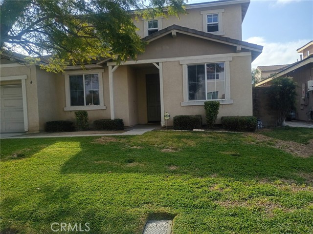 Detail Gallery Image 2 of 30 For 6340 Peach Blossom, Corona,  CA 92880 - 3 Beds | 3 Baths